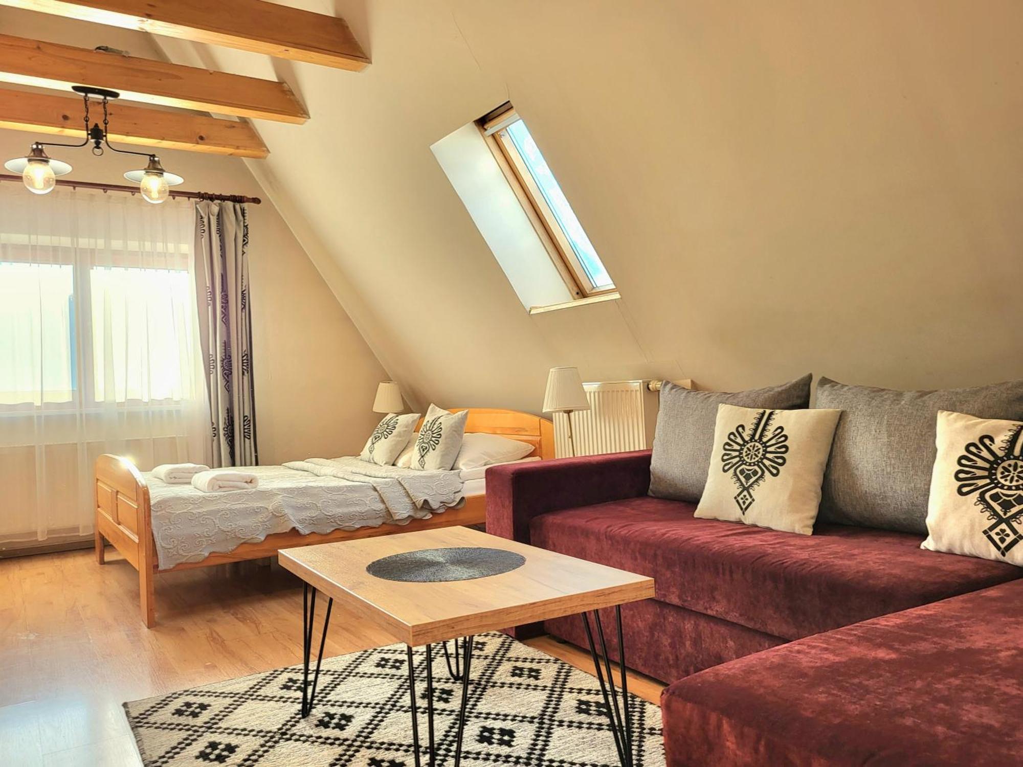 Apartamenty Velvet كوشتيليسكا المظهر الخارجي الصورة