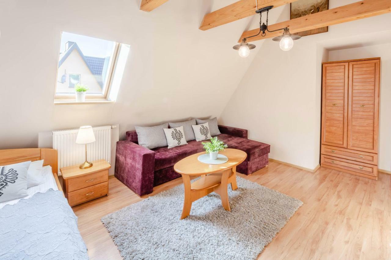 Apartamenty Velvet كوشتيليسكا المظهر الخارجي الصورة